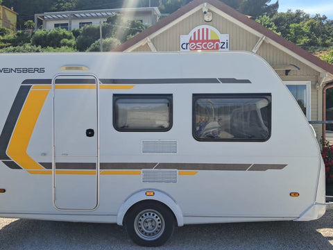 WEINSBERG CARATWO 400 LK 4 POSTI LETTO
