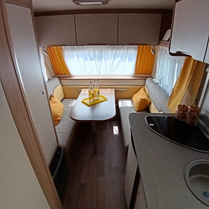WEINSBERG CARATWO 400 LK 4 POSTI LETTO
