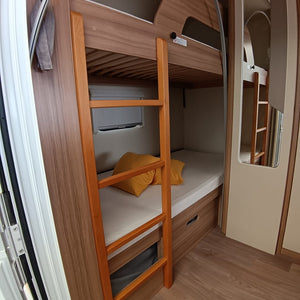 WEINSBERG CARATWO 400 LK 4 POSTI LETTO