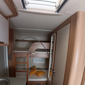 WEINSBERG CARATWO 400 LK 4 POSTI LETTO