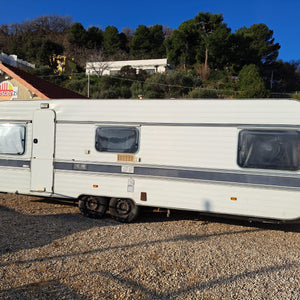 ADRIA 750 DOPPIO ASSE 6/7 POSTI LETTO
